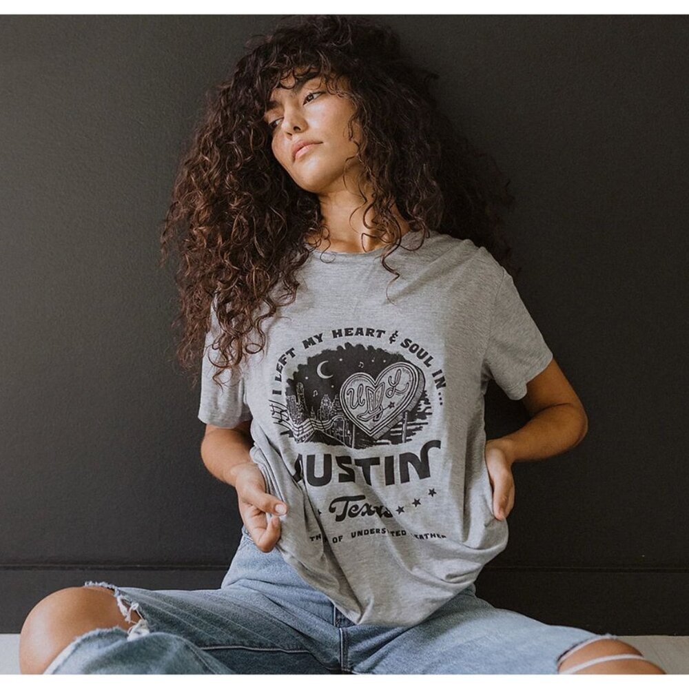 NWT Understated Leather Heart & Soul Austin Oversized Tee Gray Size XL $61 [jb]
